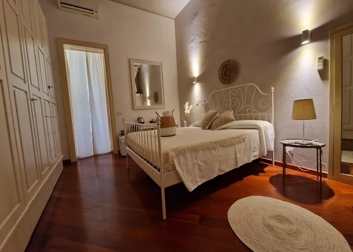 Penzion Apulia Journey - Manzoni 11 4*